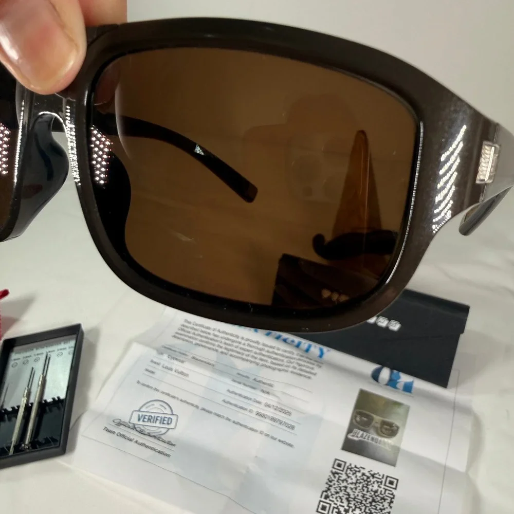 Louis Vuitton Z0341E Damier Brown Rectangular Sunglasses Made in Italy Authentic